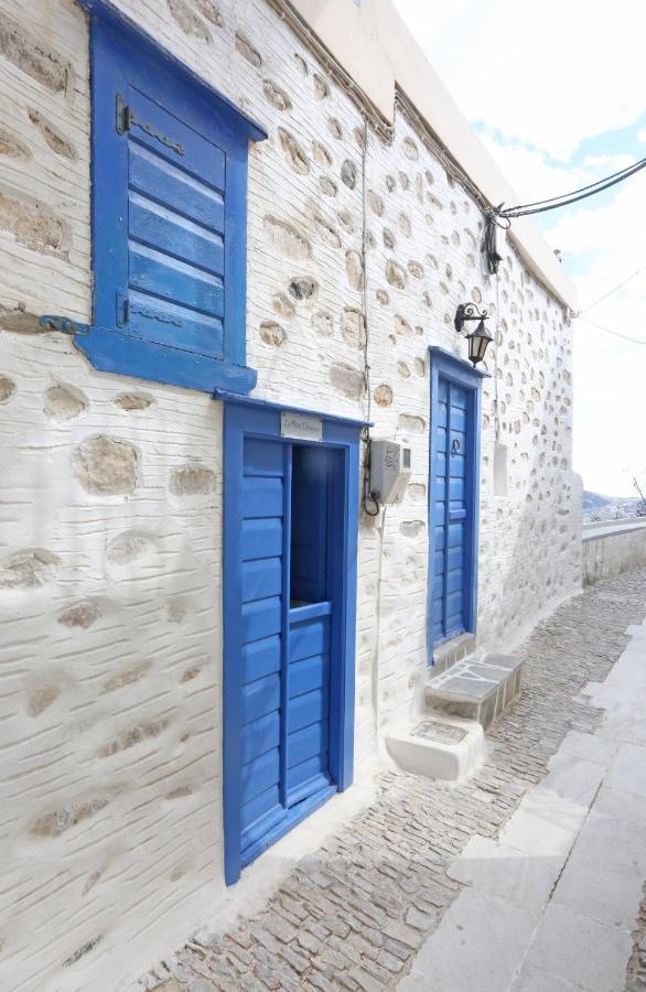 Le Petit Chateau Ano Syros Ngoại thất bức ảnh