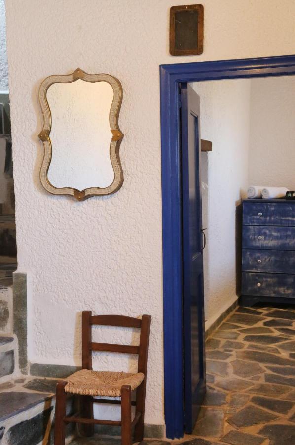 Le Petit Chateau Ano Syros Ngoại thất bức ảnh