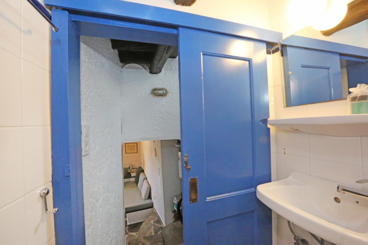 Le Petit Chateau Ano Syros Ngoại thất bức ảnh