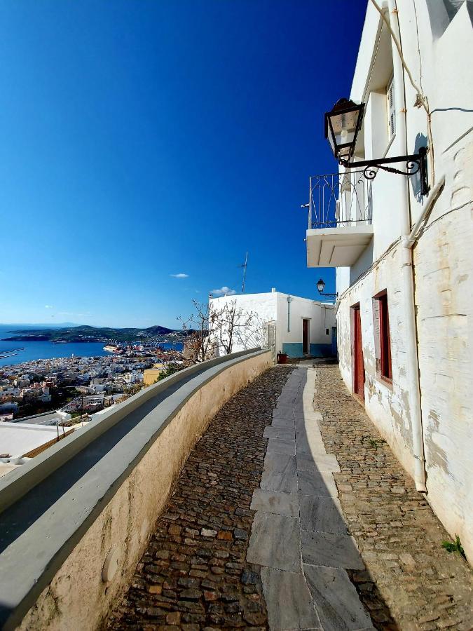 Le Petit Chateau Ano Syros Ngoại thất bức ảnh