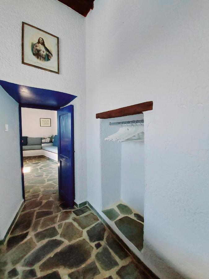 Le Petit Chateau Ano Syros Ngoại thất bức ảnh