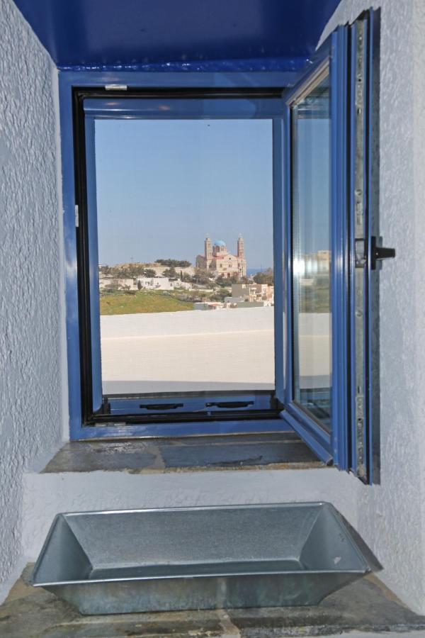 Le Petit Chateau Ano Syros Ngoại thất bức ảnh