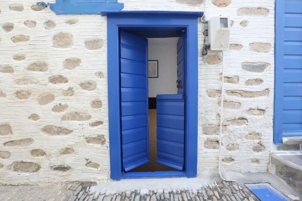 Le Petit Chateau Ano Syros Ngoại thất bức ảnh